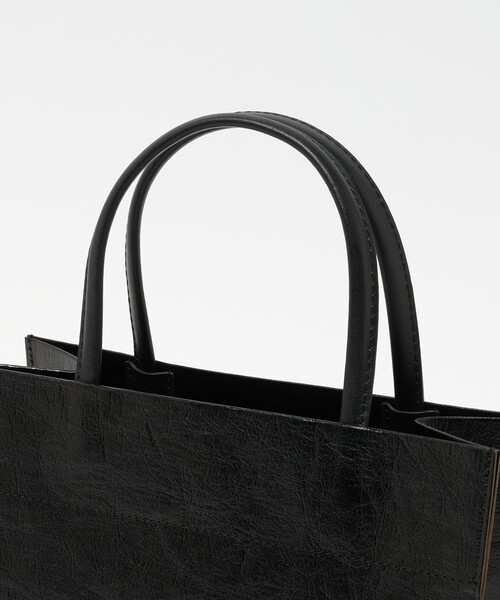 UNITED ARROWS（ユナイテッドアローズ）の「ペーパー ロゴ トートバッグ S（トートバッグ・レディース・シルバー/ブラック・FREE）」の13枚目の写真