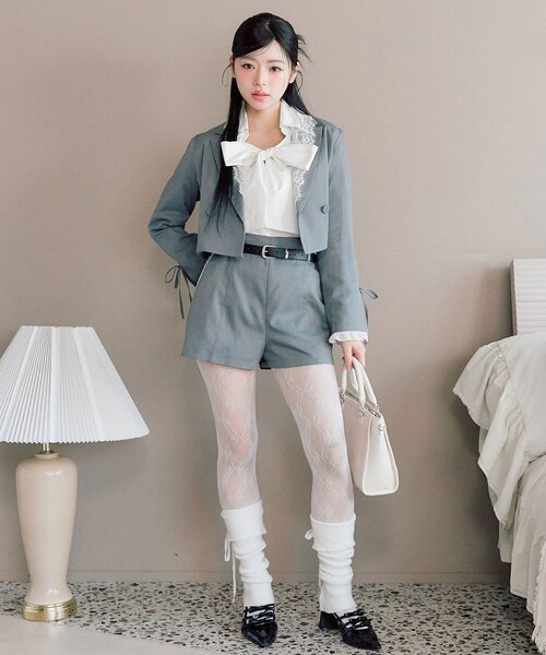 OLIVE des OLIVE（オリーブデオリーブ）の「【セットアップ対応/レース取り外し可】レース衿ショート丈テーラードジャケット（テーラードジャケット・レディース・ブラウン/ネイビー/グレー・FREE）」の15枚目の写真