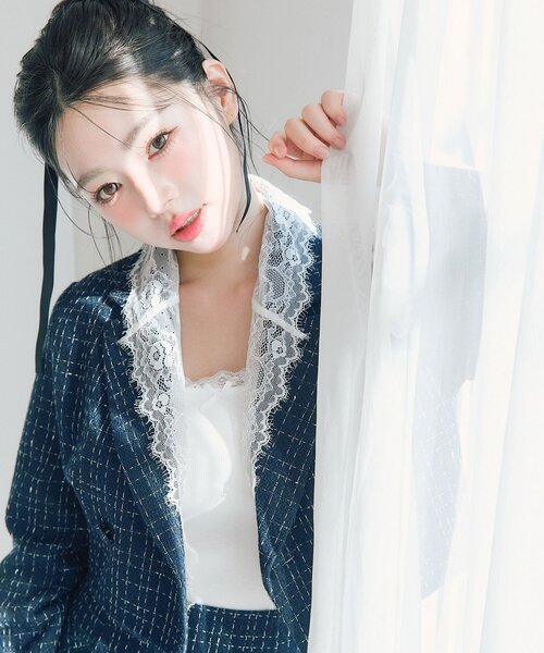 OLIVE des OLIVE（オリーブデオリーブ）の「【セットアップ対応/レース取り外し可】レース衿ショート丈テーラードジャケット（テーラードジャケット・レディース・ブラウン/ネイビー/グレー・FREE）」の22枚目の写真