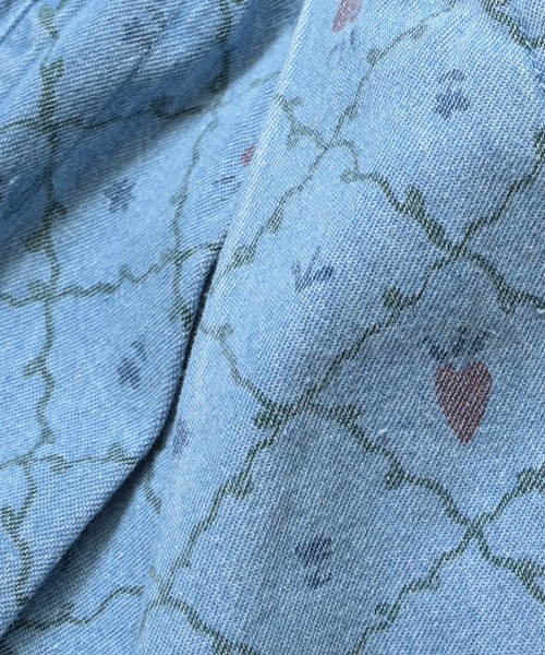 MARKEY'S(マーキーズ)の「デニムオーバーサイズタックキュロットパンツ(その他パンツ・キッズ・ネイビー/ライトブルー・S/M/L/LL)」の6枚目の写真