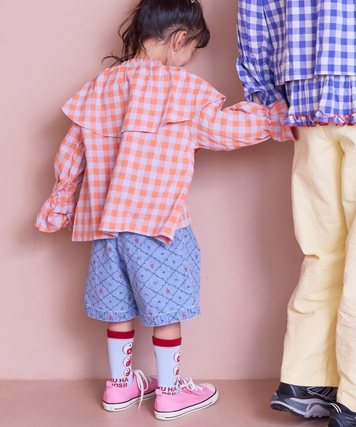 MARKEY'S(マーキーズ)の「デニムオーバーサイズタックキュロットパンツ(その他パンツ・キッズ・ネイビー/ライトブルー・S/M/L/LL)」の14枚目の写真