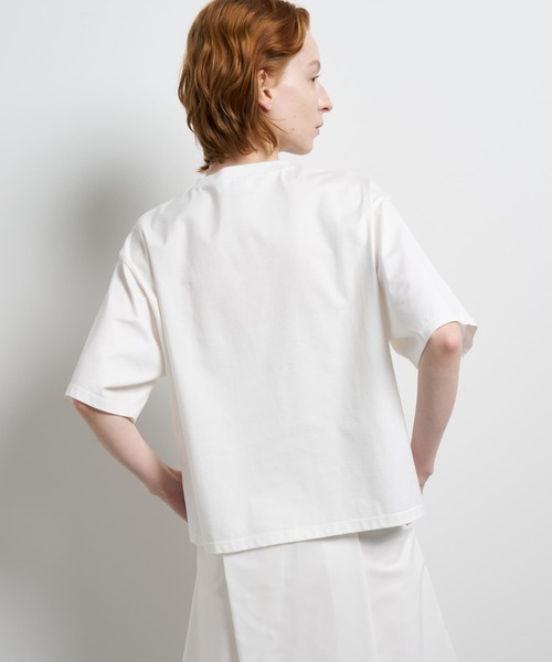 LANVIN en Bleu(ランバンオンブルー)の「ワンポイントロゴTシャツ(Tシャツ/カットソー・レディース・ピンク/カーキ/オフホワイト・38)」の9枚目の写真