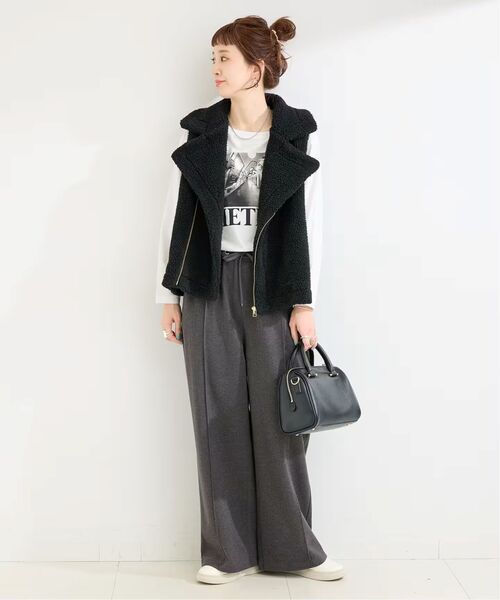 B.C STOCK（ベーセーストック）の「《追加》ウォッシャブル / センターシーム起毛パンツ（スウェットパンツ・レディース・チャコールグレー/ベージュ・MEDIUM/SMALL）」の15枚目の写真