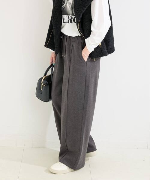 B.C STOCK（ベーセーストック）の「《追加》ウォッシャブル / センターシーム起毛パンツ（スウェットパンツ・レディース・チャコールグレー/ベージュ・MEDIUM/SMALL）」の19枚目の写真