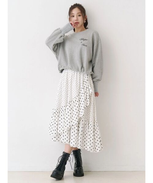 Now me. by NYLON JAPAN（ナウミーバイナイロンジャパン）の「アシメフリルスカート（スカート・レディース・ブラック/ブルー/ホワイト・FREE）」の12枚目の写真