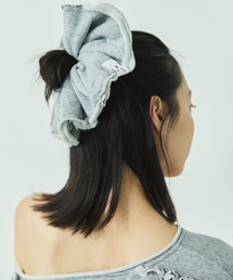 MIRROR STOKE（ミラーストーク）の「【ZOZO限定】SWEAT SCRUNCHIE/スウェットスクランチー（シュシュ）」