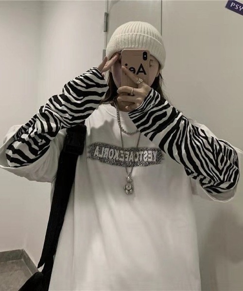 Ritzy(リッツィー)の「ゼブラ柄レイヤード T シャツ(Tシャツ/カットソー・レディース・ブラック/ホワイト・L/M)」の10枚目の写真