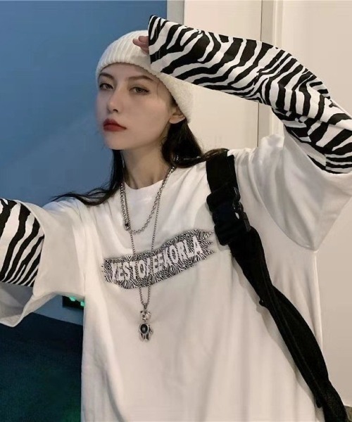 Ritzy(リッツィー)の「ゼブラ柄レイヤード T シャツ(Tシャツ/カットソー・レディース・ブラック/ホワイト・L/M)」の11枚目の写真