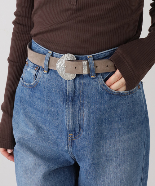 Spick & Span（スピックアンドスパン）の「LEFIJE/レフィエ 30mm スウェードレザーベルト（ベルト・レディース・カーキ/グレー・80）」の8枚目の写真