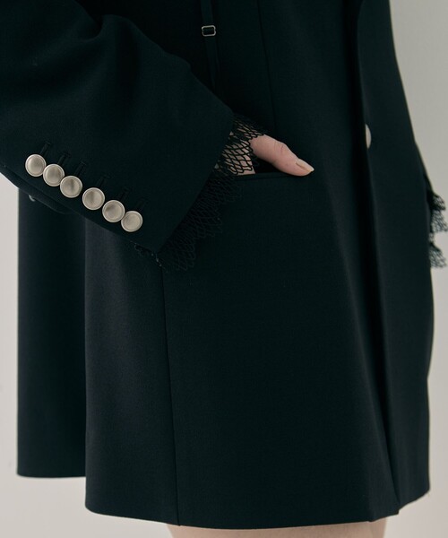 tanakadaisuke（タナカダイスケ）の「【tanakadaisuke/タナカダイスケ】garter collar peaked lapel jacket/ギャザーカラーピークドラペルジャケット（その他アウター・レディース・ブラック/ブラウン・FREE）」の13枚目の写真
