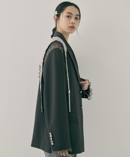 tanakadaisuke(タナカダイスケ)の「【tanakadaisuke/タナカダイスケ】garter collar peaked lapel jacket/ギャザーカラーピークドラペルジャケット(その他アウター・レディース・ブラック/ブラウン・FREE)」の13枚目の写真