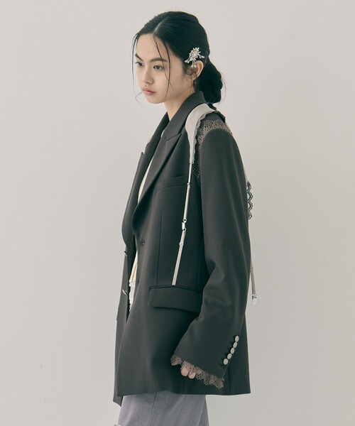 tanakadaisuke(タナカダイスケ)の「【tanakadaisuke/タナカダイスケ】garter collar peaked lapel jacket/ギャザーカラーピークドラペルジャケット(その他アウター・レディース・ブラック/ブラウン・FREE)」の16枚目の写真