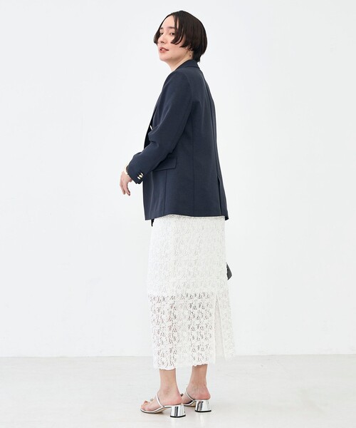 NOLLEY’S Sophi（ノーリーズソフィ）の「《セットアップ対応》ウォッシャブルスラブオックスダブルジャケット（テーラードジャケット・レディース・ネイビー/ベージュ・38/36/34）」の11枚目の写真