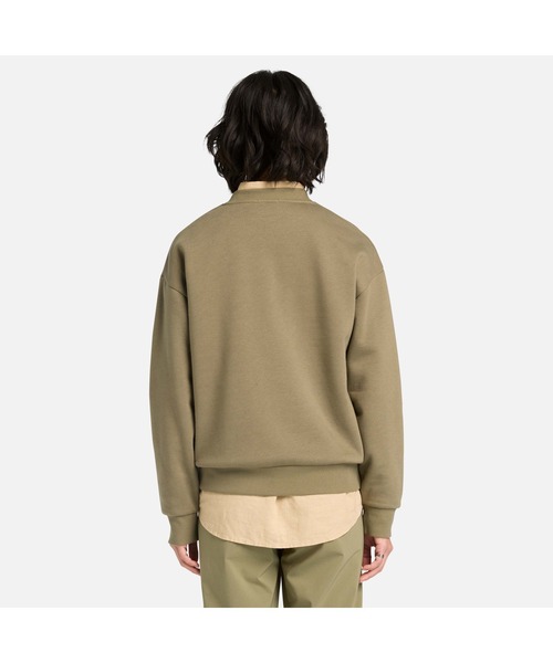 Timberland(ティンバーランド)の「シーズナル ロゴ クルーネック スウェットシャツ レディース(スウェット・レディース・カーキ・SMALL/MEDIUM/LARGE/X-LARGE)」の3枚目の写真
