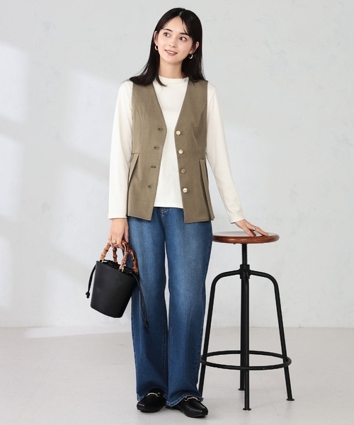 a.v.v(アーヴェヴェ)の「【雑誌InRed(宝島社)4月号掲載】バンブーハンドルミニバケツトート(トートバッグ・レディース・ブラック/クリーム/ダークインディゴブルー・38)」の14枚目の写真