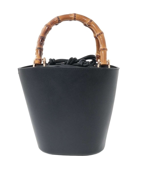 a.v.v(アーヴェヴェ)の「【雑誌InRed(宝島社)4月号掲載】バンブーハンドルミニバケツトート(トートバッグ・レディース・ブラック/クリーム/ダークインディゴブルー・38)」の21枚目の写真