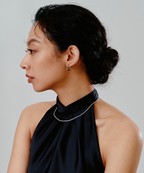 novice（ノーヴィス）の「【novice】Hinged Twist Hoop Pierce［Stainless］（ピアス（両耳用）・レディース・シルバー/ゴールド・FREE）」の5枚目の写真