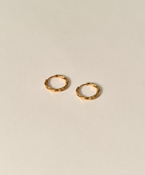 novice（ノーヴィス）の「【novice】Hinged Twist Hoop Pierce［Stainless］（ピアス（両耳用）・レディース・シルバー/ゴールド・FREE）」の11枚目の写真