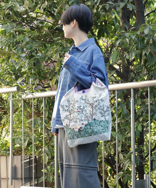 ボールアンドチェーン　スーパーハッカ　シルエットツリーМ　ライトグレー SUPER HAKKA×Ball&Chain シルエットツリー刺繍トートバッグ(M)（トート