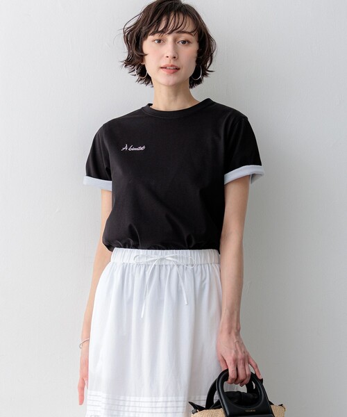 23区 S(ニジュウサンクチイサイサイズ)の「バック刺繍 メッセージロゴ Tシャツ(Tシャツ/カットソー・レディース・ブラウン系/ホワイト系/ベージュ系/ブラック系・32)」の2枚目の写真