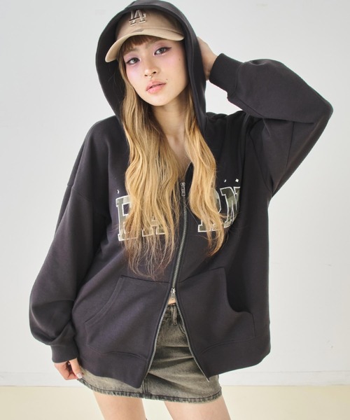 ANAP（アナップ）の「裏毛カモフラワッペン貼り付けWジップスウェットパーカー（パーカー・レディース・ライトグレー/ピンク/ダークグレー・F）」の9枚目の写真