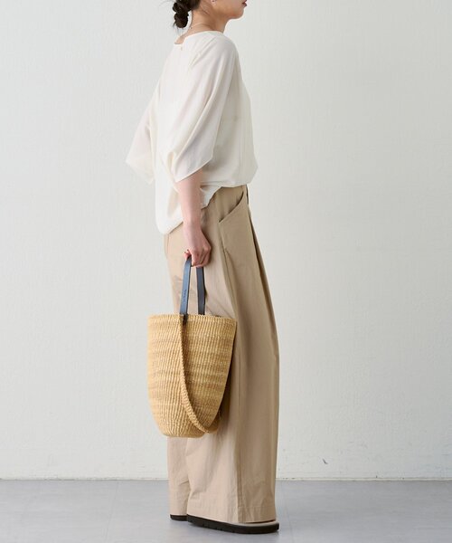 GALLARDAGALANTE（ガリャルダガランテ）の「ドルマンジャージープルオーバー（シャツ/ブラウス・レディース・ブルー系その他/ホワイト/ブラック/ライトベージュ・FREE）」の16枚目の写真