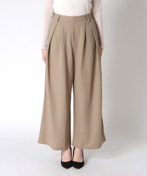 Jines(ジネス)の「ナチュラルスムースタックパンツ(その他パンツ・レディース・ブラック/ベージュ/ブルー/チャコールグレー・38)」の8枚目の写真