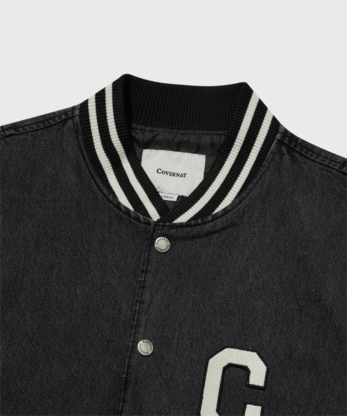 COVERNAT（カバーナット）の「[SOOBIN着用] RING-SPUN C LOGO DENIM VARSITY（スタジャン・メンズ・ブラック/ブルー・X-LARGE/LARGE/MEDIUM/SMALL）」の9枚目の写真