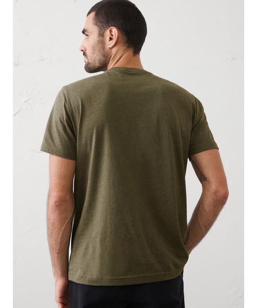 BANANA REPUBLIC FACTORY STORE(バナナリパブリック ファクトリーストア)の「BANANA REPUBLIC FACTORY STORE スタンダードフィット プレミアムウォッシュ クルーネック Tシャツ(Tシャツ/カットソー・メンズ・ベージュ/カーキ/グリーン/ピンク・M/S/XL/L)」の8枚目の写真