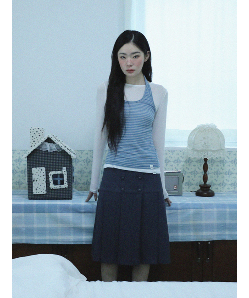 UGLY SHADOW(アグリーシャドウ)の「BUTTON DOUBLE PLEATED MIDI SKIRT(NAVY)(スカート・レディース・その他・SMALL/MEDIUM)」の2枚目の写真