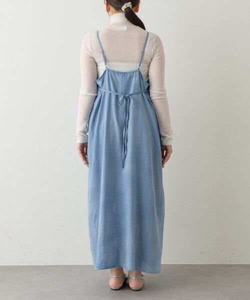 La boutique BonBon（ラブティックボンボン）の「シアーデニムキャミワンピース（ワンピース・レディース・ネイビー/サックスブルー・FREE/PM）」の20枚目の写真