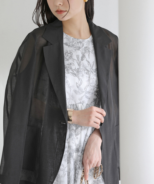 La TOTALITE(ラトータリテ)の「【洗える】ウォッシャブルシングルシアージャケット(テーラードジャケット・レディース・ブラック/ベージュ/ベージュ系その他・36/38)」の21枚目の写真