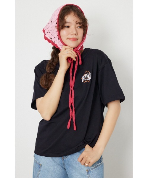RODEO CROWNS WIDE BOWL(ロデオクラウンズワイドボウル)の「Flower Bloom Embroidery Tシャツ(Tシャツ/カットソー・レディース・ブラック/ライトピンク/オフホワイト/ライトグリーン・SMALL/MEDIUM)」の3枚目の写真