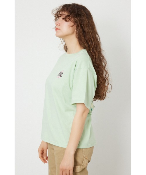 RODEO CROWNS WIDE BOWL(ロデオクラウンズワイドボウル)の「Flower Bloom Embroidery Tシャツ(Tシャツ/カットソー・レディース・ブラック/ライトピンク/オフホワイト/ライトグリーン・SMALL/MEDIUM)」の5枚目の写真