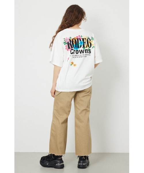 RODEO CROWNS WIDE BOWL(ロデオクラウンズワイドボウル)の「Flower Bloom Embroidery Tシャツ(Tシャツ/カットソー・レディース・ブラック/ライトピンク/オフホワイト/ライトグリーン・SMALL/MEDIUM)」の20枚目の写真