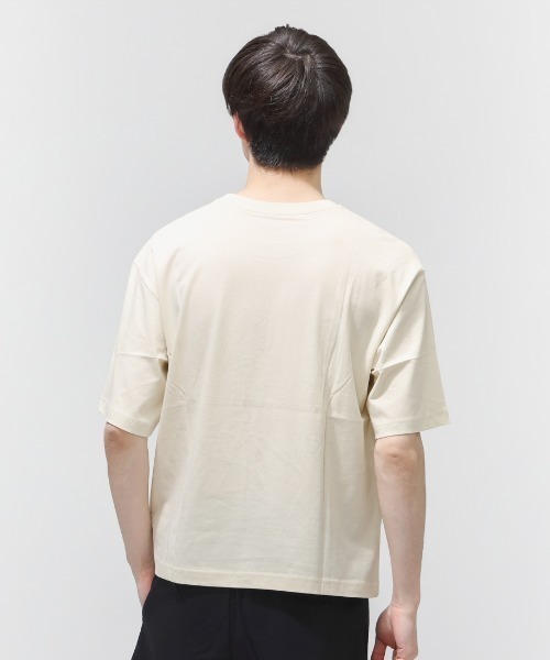 PUMA(プーマ)の「プーマ PUMA GRAPHIC フォトプリント Tシャツ(Tシャツ/カットソー・メンズ・ホワイト/アイボリー/ブラック・S/M/L/LL/3L)」の4枚目の写真