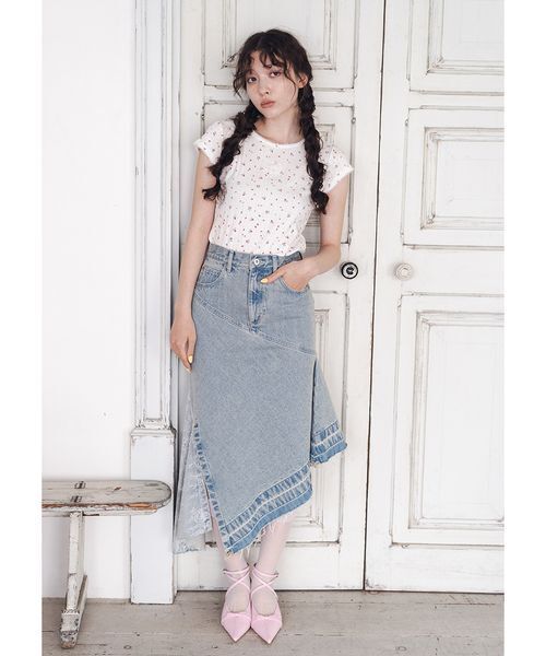 FURFUR(ファーファー)の「【WEB限定カラー】レースワッペンコンパクトTシャツ(Tシャツ/カットソー・レディース・ホワイト/レッド/ピンク/アイボリー/ブラック・F)」の21枚目の写真