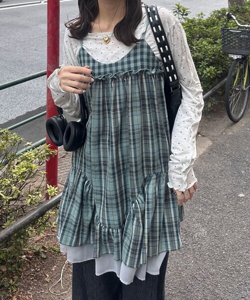 CIAOPANIC（チャオパニック）の「レトロチェックギャザーチュニックキャミワンピース（チュニック・レディース・ピンク/ブラウン/ブルー・ONE SIZE）」の15枚目の写真