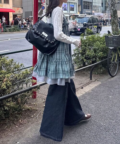 CIAOPANIC（チャオパニック）の「レトロチェックギャザーチュニックキャミワンピース（チュニック・レディース・ピンク/ブラウン/ブルー・ONE SIZE）」の19枚目の写真
