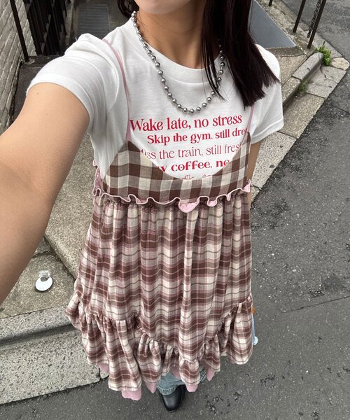 CIAOPANIC（チャオパニック）の「レトロチェックギャザーチュニックキャミワンピース（チュニック・レディース・ピンク/ブラウン/ブルー・ONE SIZE）」の20枚目の写真
