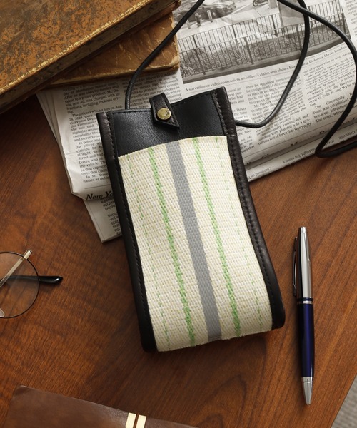 jidai(ジダイ)の「jidai スマホポシェット(ショルダーバッグ・メンズ・ホワイト系その他2/ベージュ系その他2/ベージュ系その他/ホワイト系その他・FREE)」の4枚目の写真