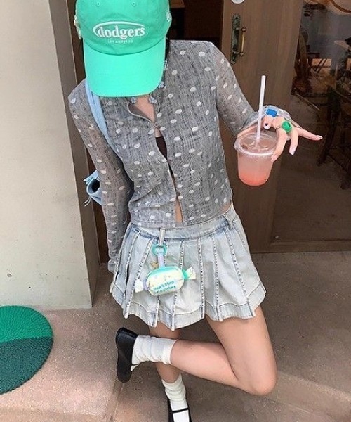 SHEENA(シーナ)の「ドット柄サマーカーディガン(カーディガン/ボレロ・レディース・グレー・M)」の19枚目の写真