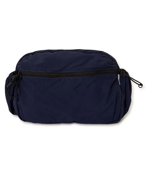 HIGH! STANDARD(ハイスタンダード)の「MT. RAINIER DESIGN × HIGH! STANDARD /ウィンドシェッド ツアー パック(ボディバッグ/ウエストポーチ・メンズ・ダークオリーブ/ブラック/Moca/ネイビー・ONE SIZE)」の4枚目の写真