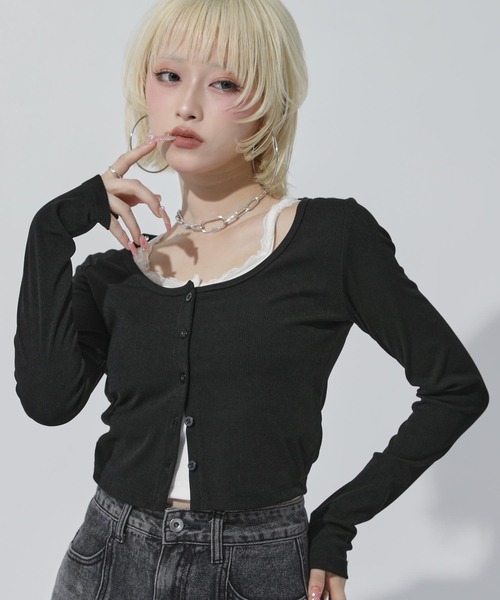 ANAP(アナップ)の「キャミレイヤード クロップド トップス(Tシャツ/カットソー・レディース・ブラック/ホワイト/グレー・F)」の2枚目の写真