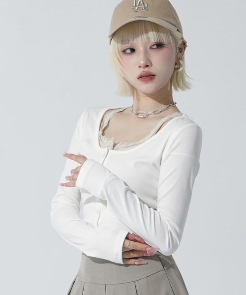 ANAP(アナップ)の「キャミレイヤード クロップド トップス(Tシャツ/カットソー・レディース・ブラック/ホワイト/グレー・F)」の6枚目の写真