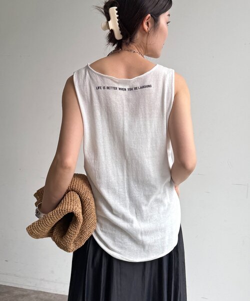 DouDou(ドゥドゥ)の「【WEB限定】バックロゴタンク(ニット/セーター・レディース・オフホワイト/ピンク/イエロー/ブラック・FREE)」の13枚目の写真