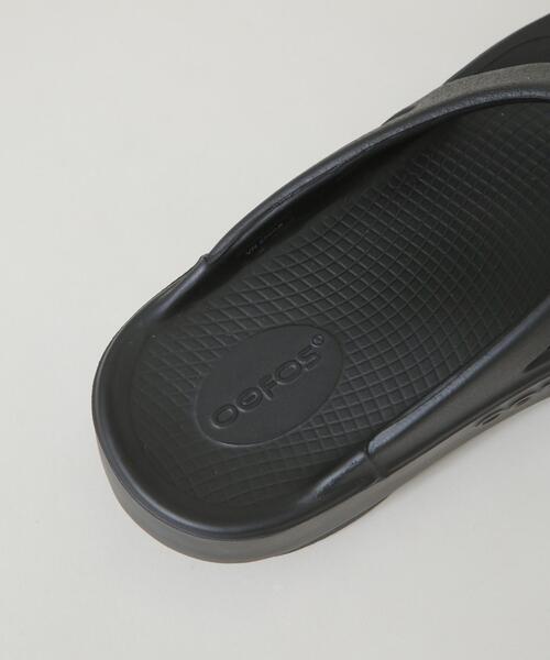 OOFOS（ウーフォス）の「OOFOS/Ooriginal Black（サンダル・レディース・ブラック・25/23/24）」の8枚目の写真