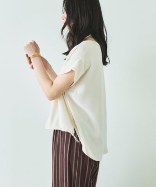 Doux archives(ドゥアルシーヴ)の「【UV・接触冷感・洗濯機可】ドロストPO(Tシャツ/カットソー・レディース・アイボリー/ブラウン/ブルーグレー・FREE)」の20枚目の写真