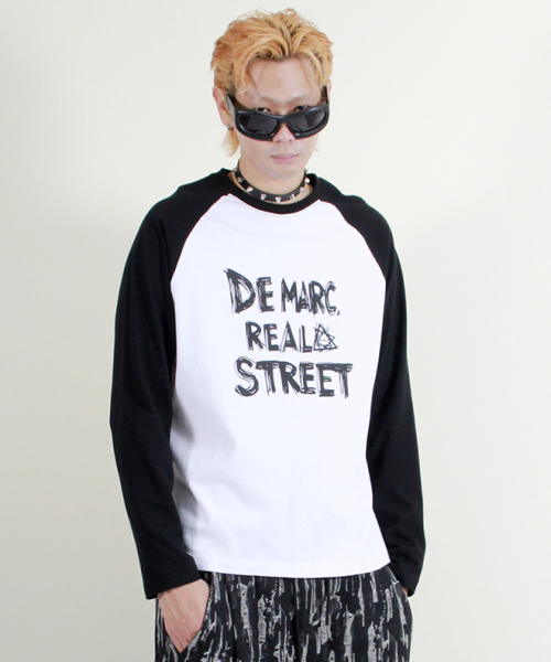 DEMARC(ドゥマーク)の「テキストラグラン配色長袖Tシャツブラック&ホワイト(Tシャツ/カットソー・メンズ・その他・MEDIUM/LARGE)」の5枚目の写真