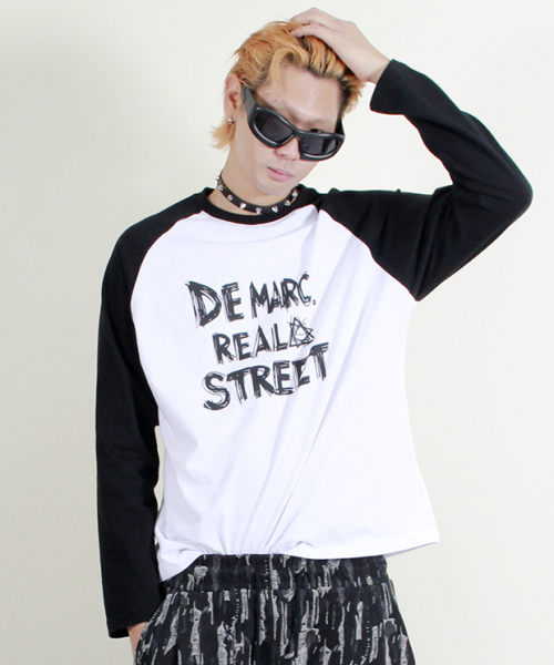 DEMARC(ドゥマーク)の「テキストラグラン配色長袖Tシャツブラック&ホワイト(Tシャツ/カットソー・メンズ・その他・MEDIUM/LARGE)」の7枚目の写真